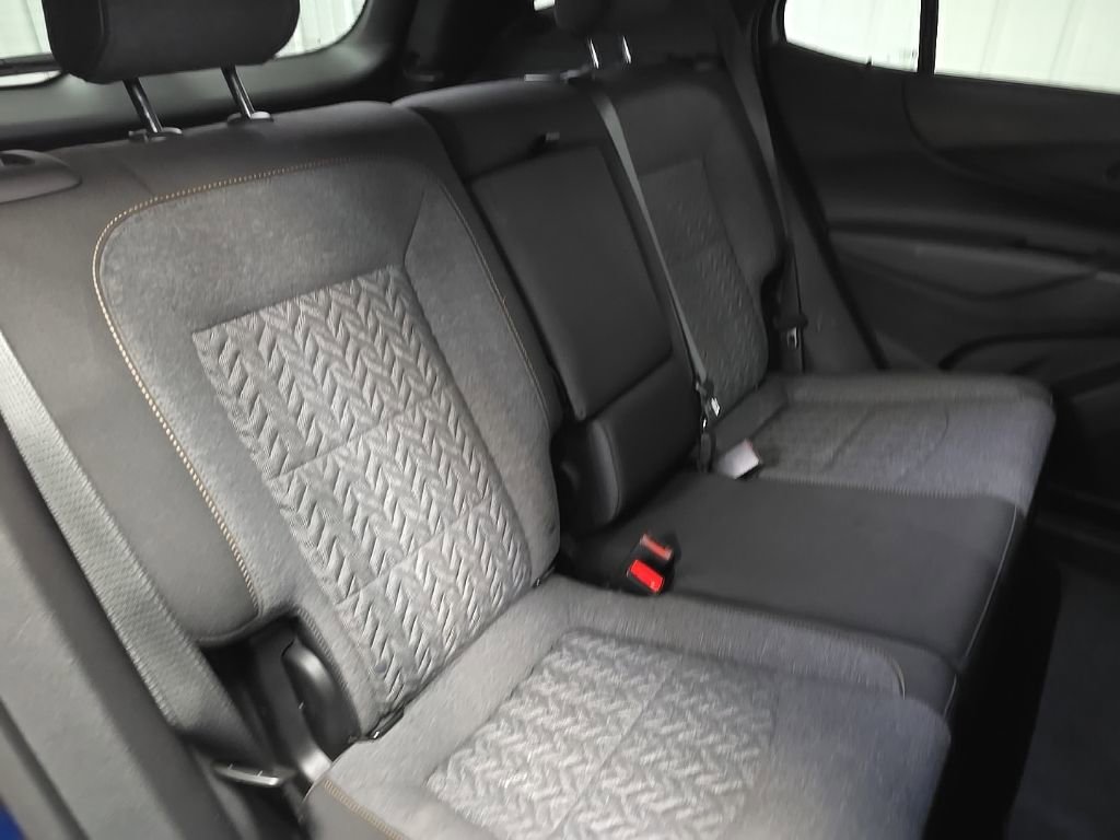 Used 2023 Chevrolet Equinox LT image 16