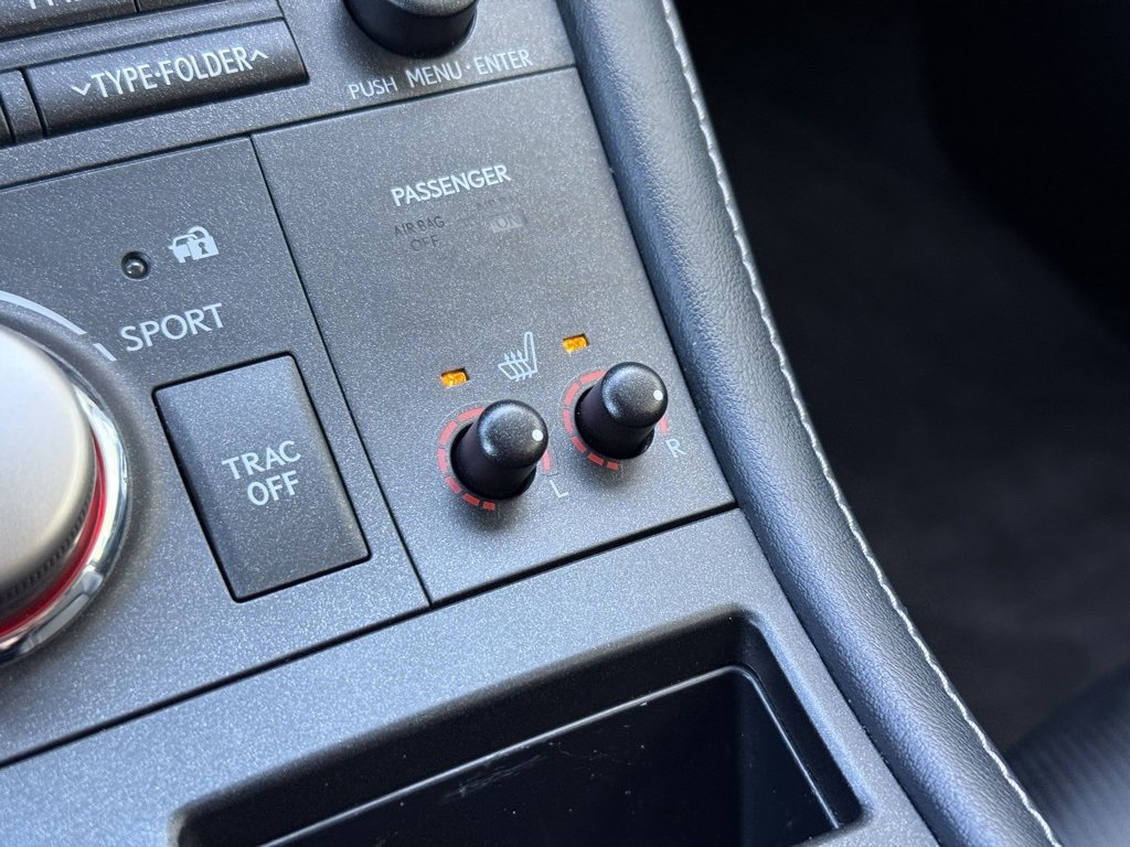 Used 2017 Lexus CT 200h image 6