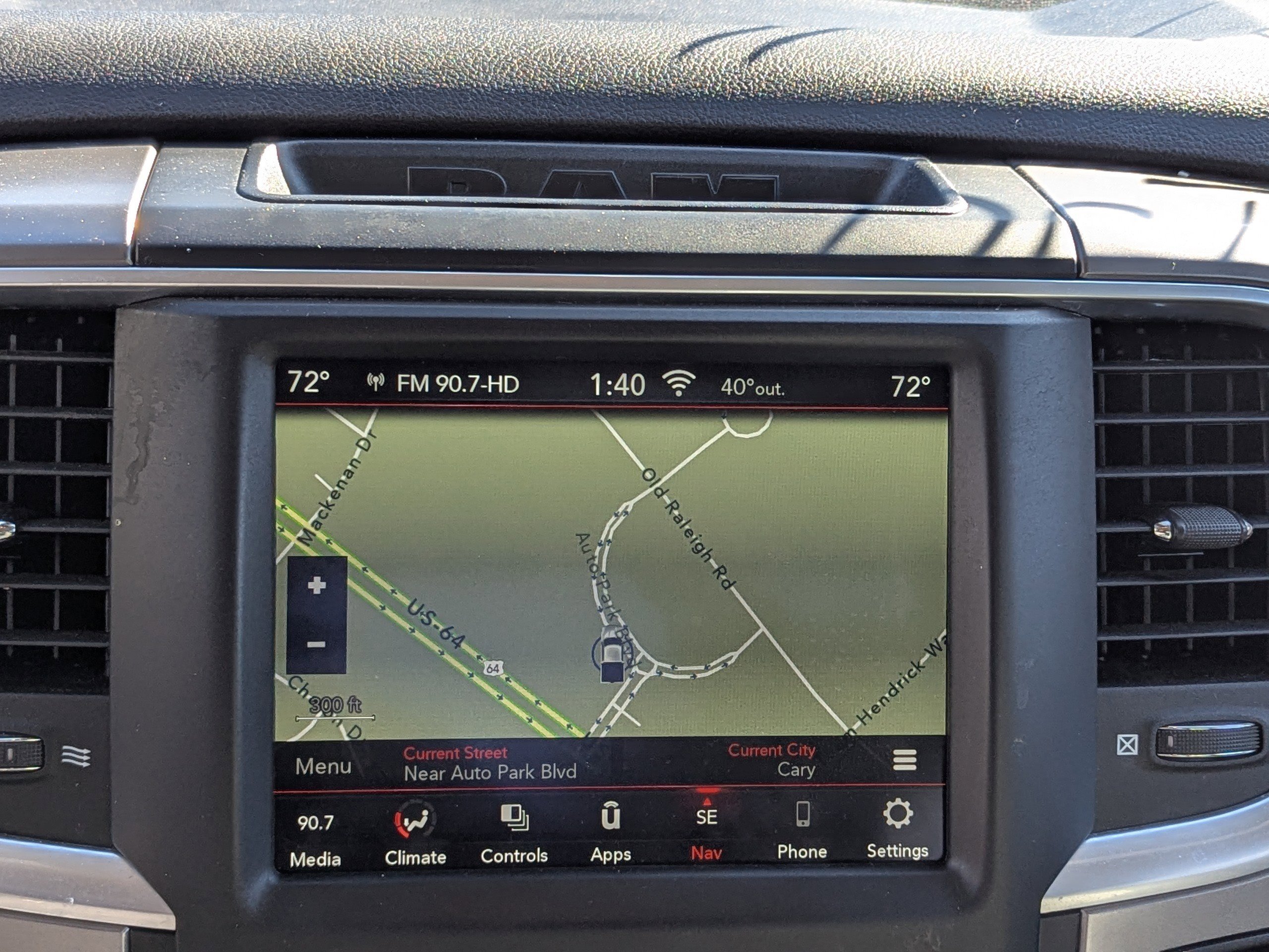 Used 2023 RAM 1500 Classic SLT w/ Trailer & Traction Group image 19