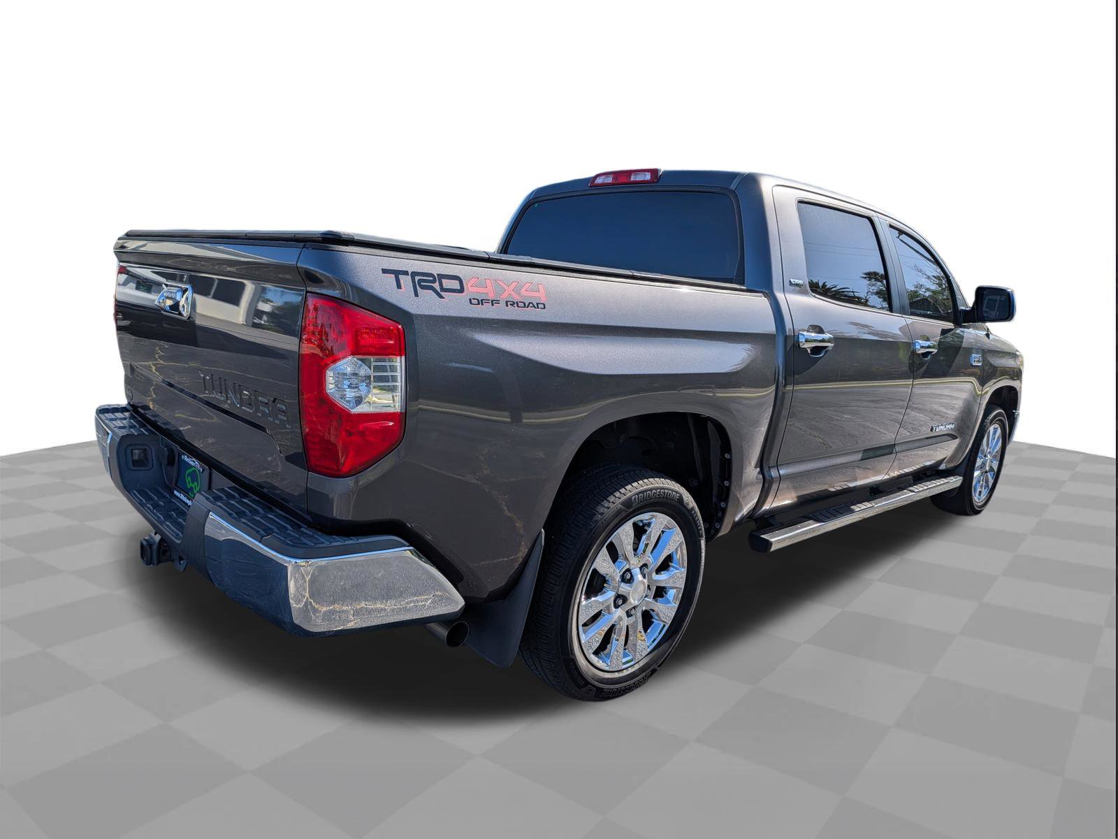 Used 2016 Toyota Tundra SR5 w/ SR5 Upgrade Package RWD image 4