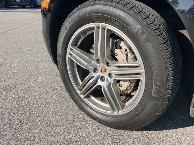 Used 2016 Porsche Macan S image 9