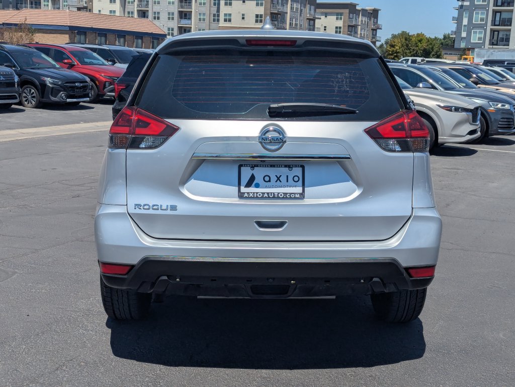 Used 2019 Nissan Rogue S FWD image 6