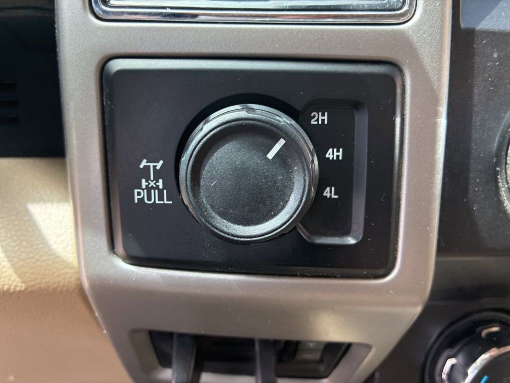 Used 2019 Ford F350 Lariat w/ Chrome Package AWD/4WD image 37