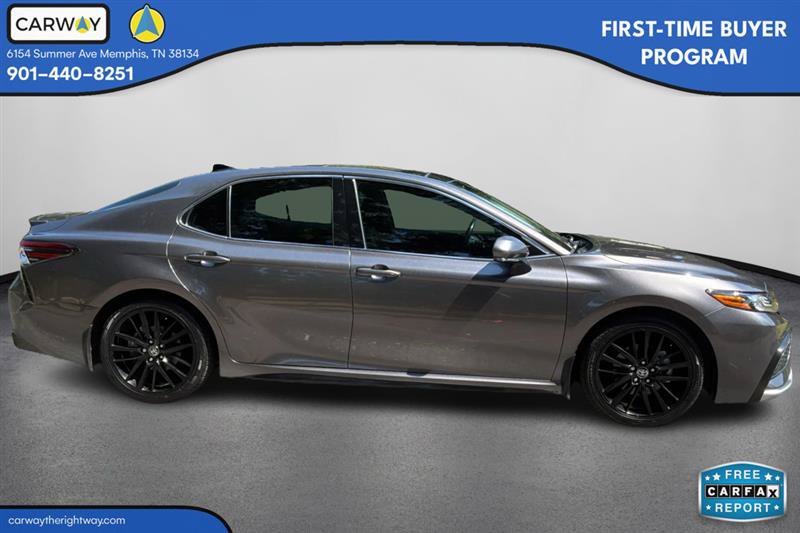 Used 2022 Toyota Camry XSE FWD image 5