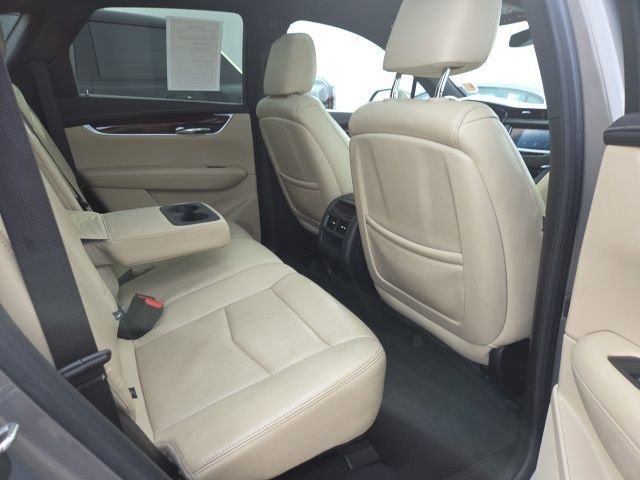 Used 2018 Cadillac XT5 Luxury image 47