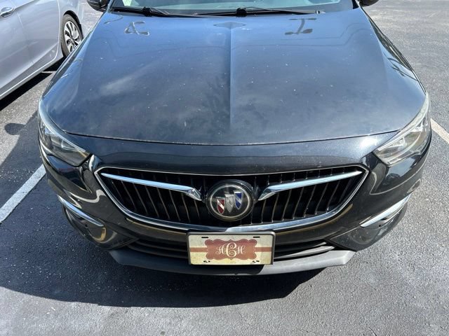 Used 2018 Buick Regal Essence w/ Driver Confidence Package #1 FWD image 12