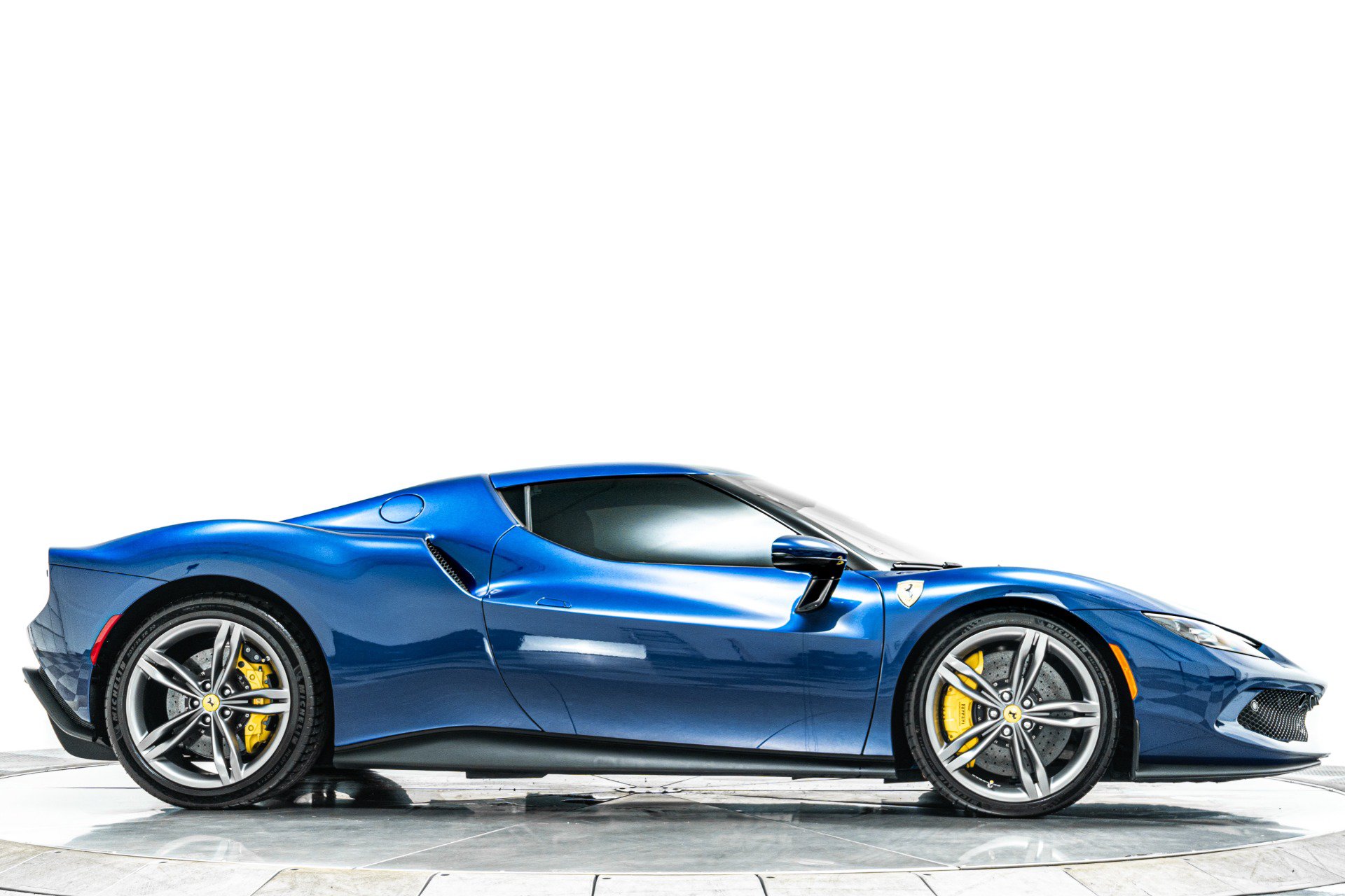 Used 2024 Ferrari 296 GTB RWD image 35
