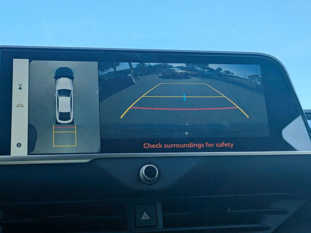 Used 2026 Toyota Crown Platinum image 21