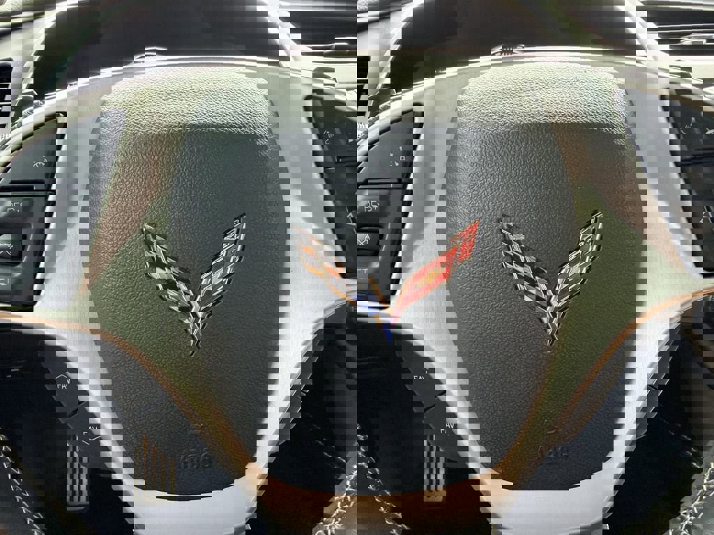 Used 2015 Chevrolet Corvette Stingray Coupe w/ Battery Protection Package RWD image 26