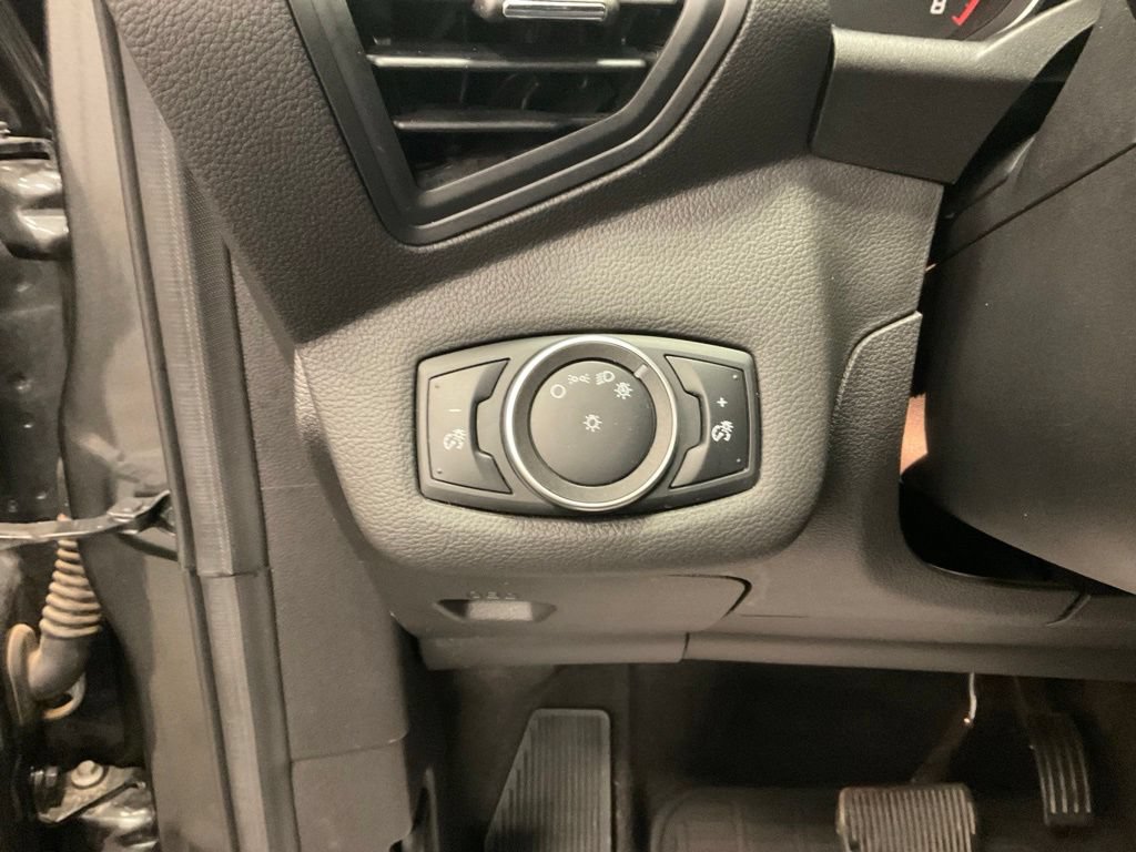 Used 2016 Ford Escape S FWD image 16