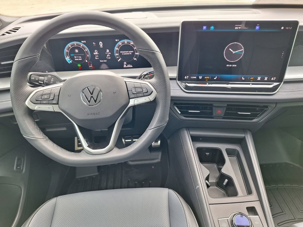 New 2026 Volkswagen Tiguan SE R-Line image 21