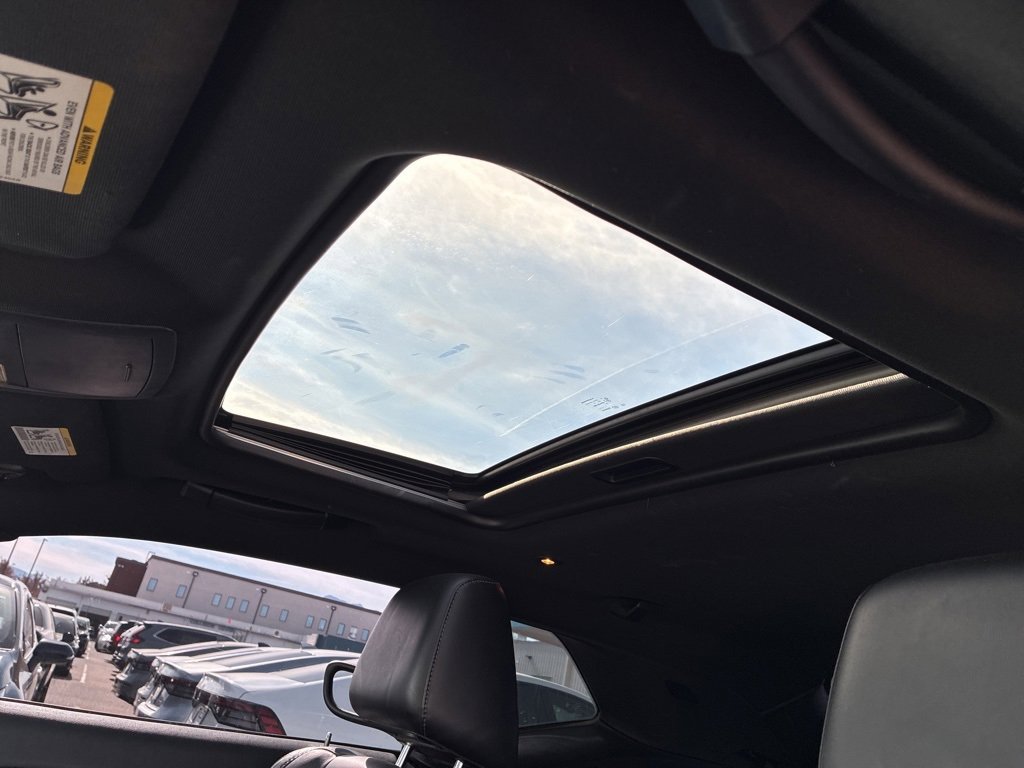 Used 2015 Dodge Challenger SXT Plus w/ Sound Group II image 22