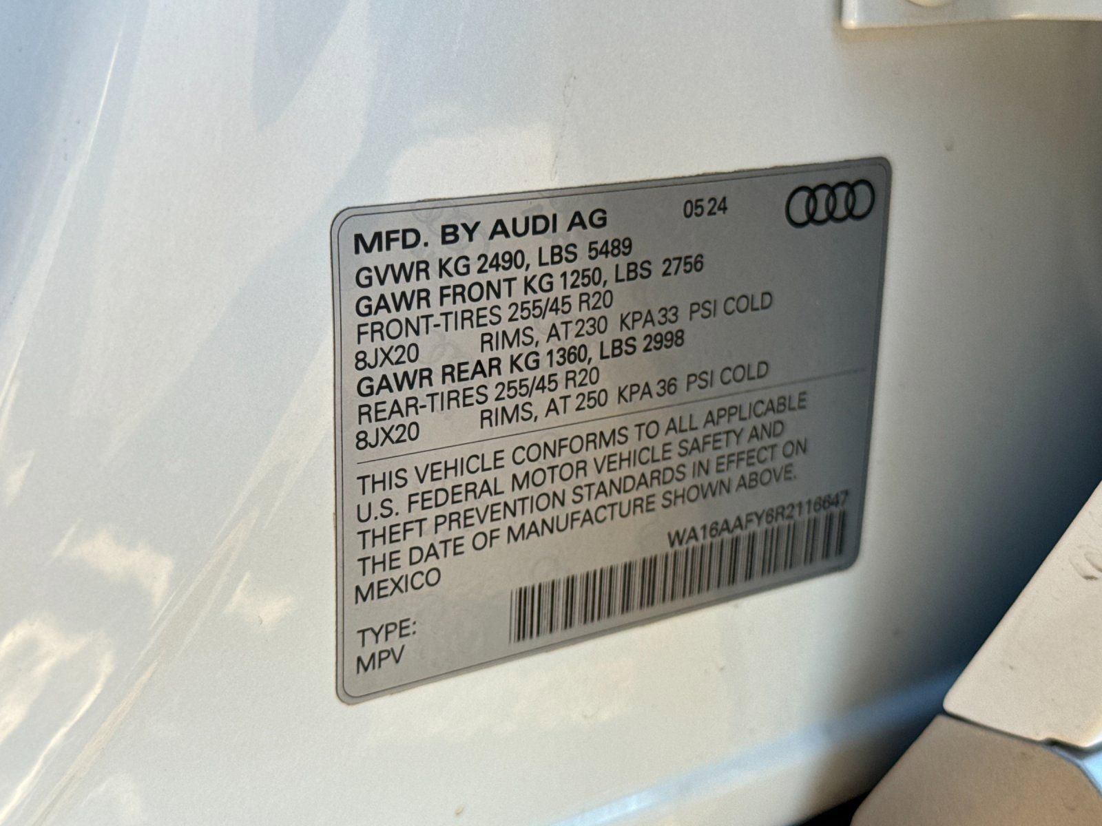 Used 2024 Audi Q5 2.0T Prestige w/ Prestige Package AWD/4WD image 38