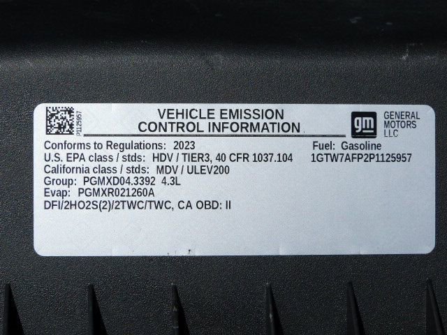 Used 2023 GMC Savana 2500 w/ Driver Convenience Package RWD image 39