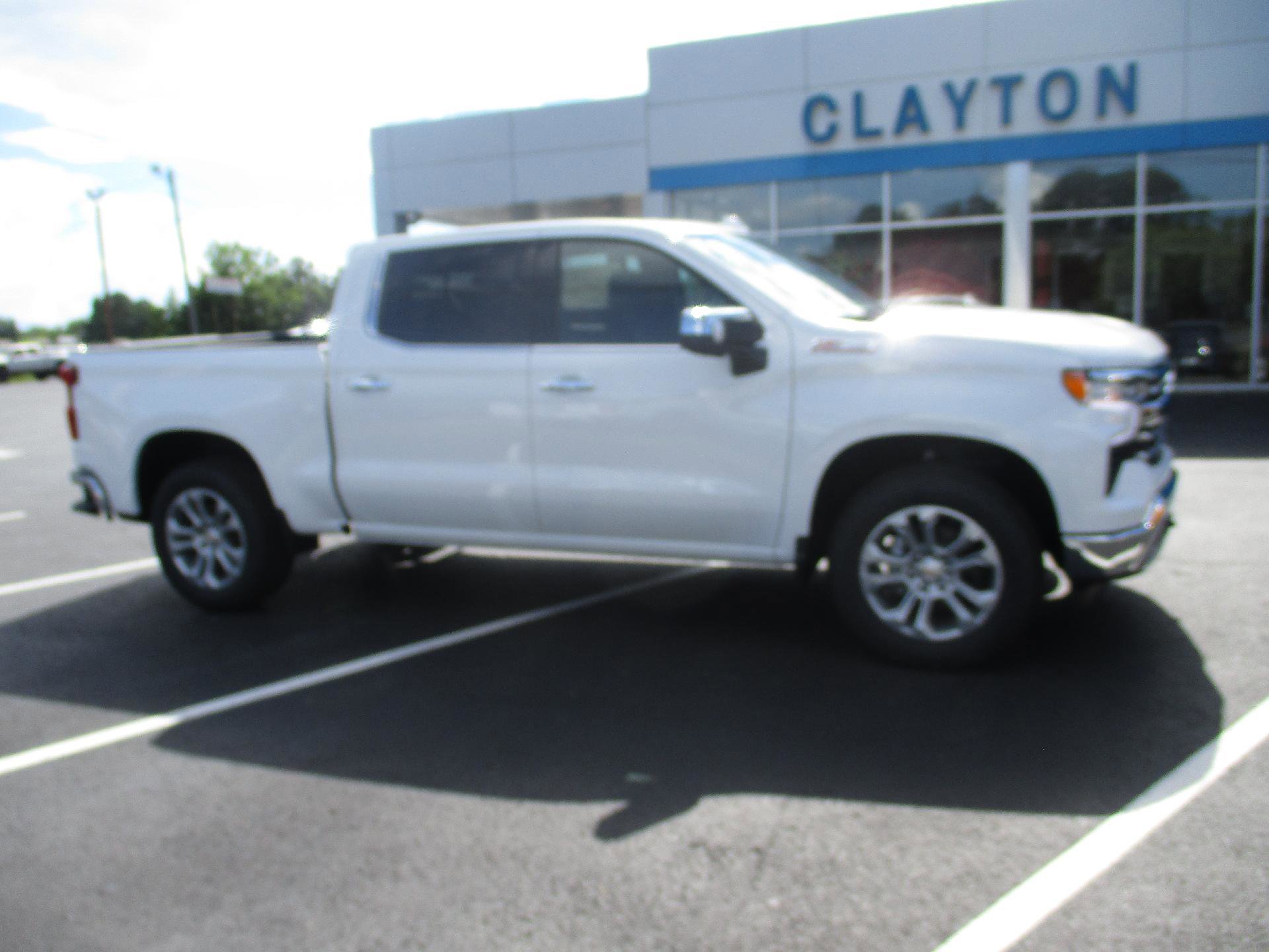 New 2026 Chevrolet Silverado 1500 LTZ w/ LTZ Premium Package