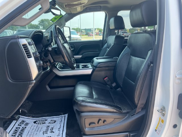 Used 2015 Chevrolet Silverado 2500 LTZ w/ Duramax Plus Package AWD/4WD image 15