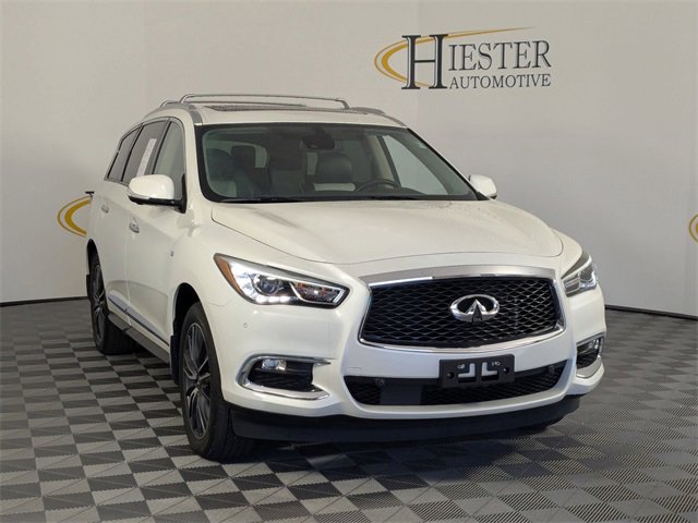 Used 2020 INFINITI QX60 Signature Edition image 2