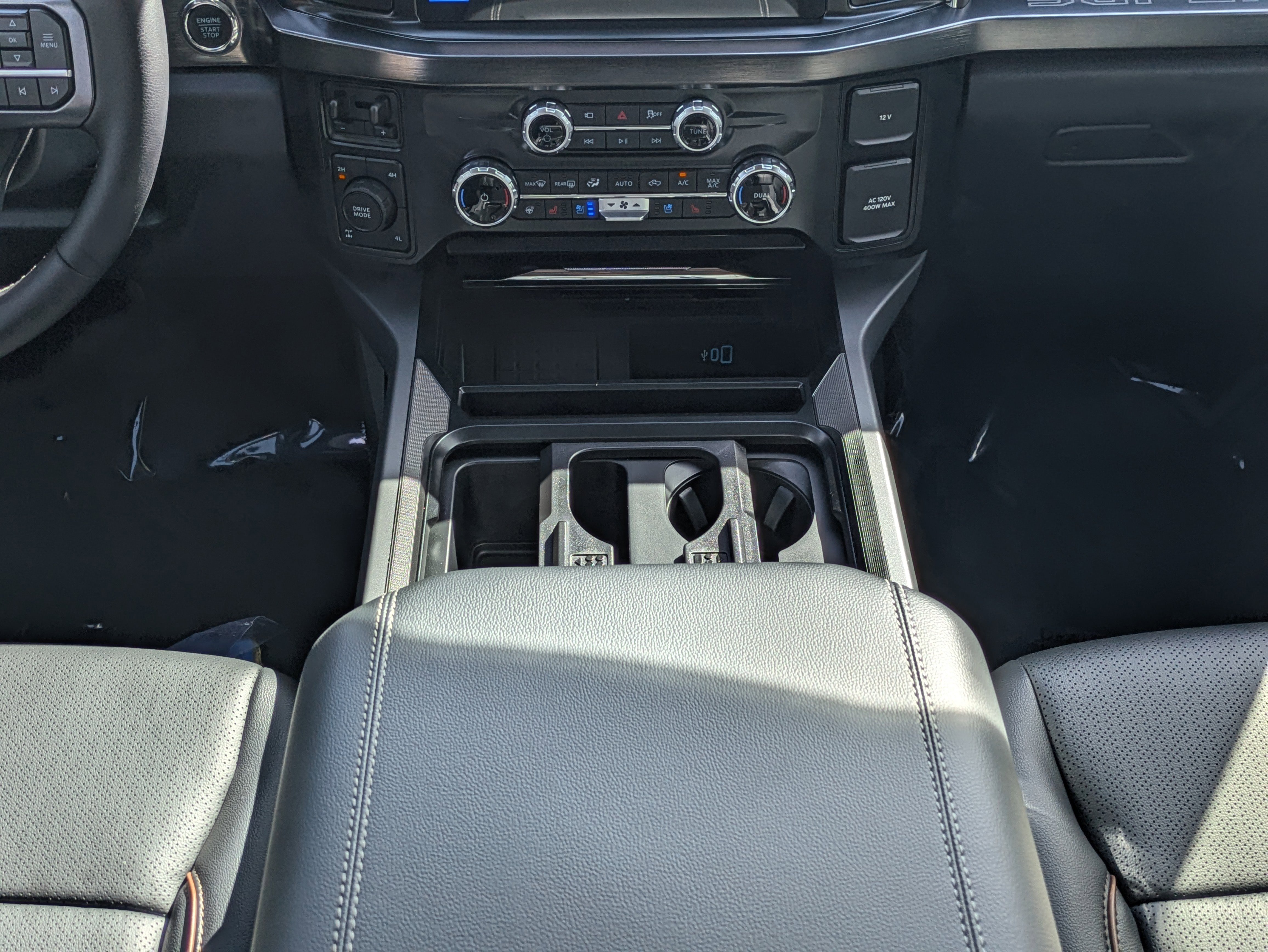 New 2026 Ford F250 Lariat image 29