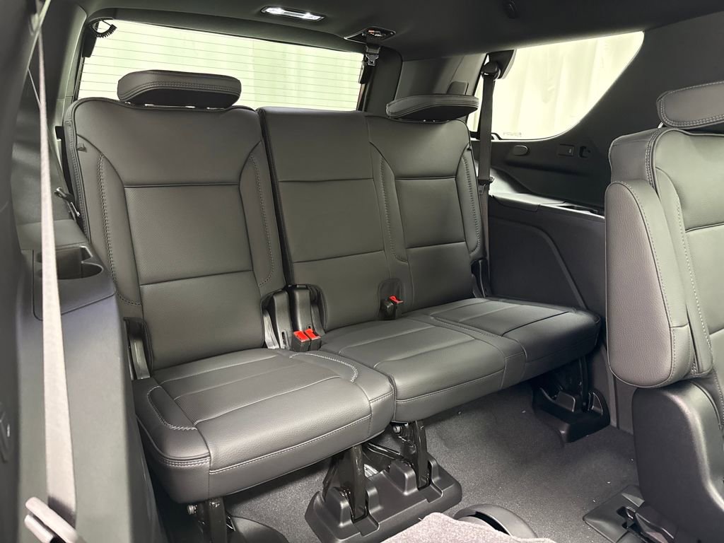 New 2026 GMC Yukon Denali w/ Sun & Power Step Package image 14