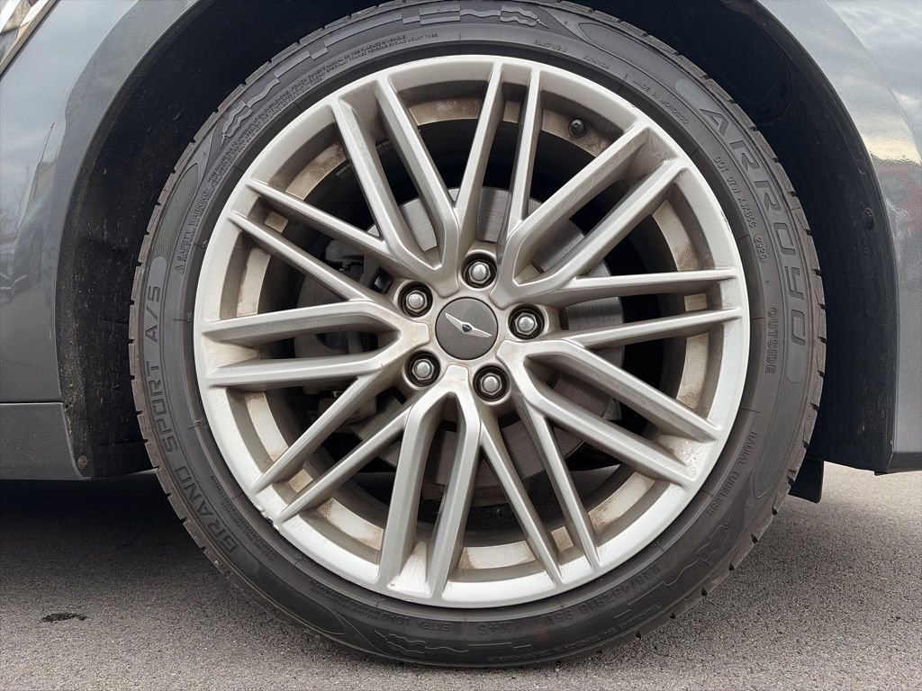 Used 2020 Genesis G70 2.0T w/ Elite Package image 23