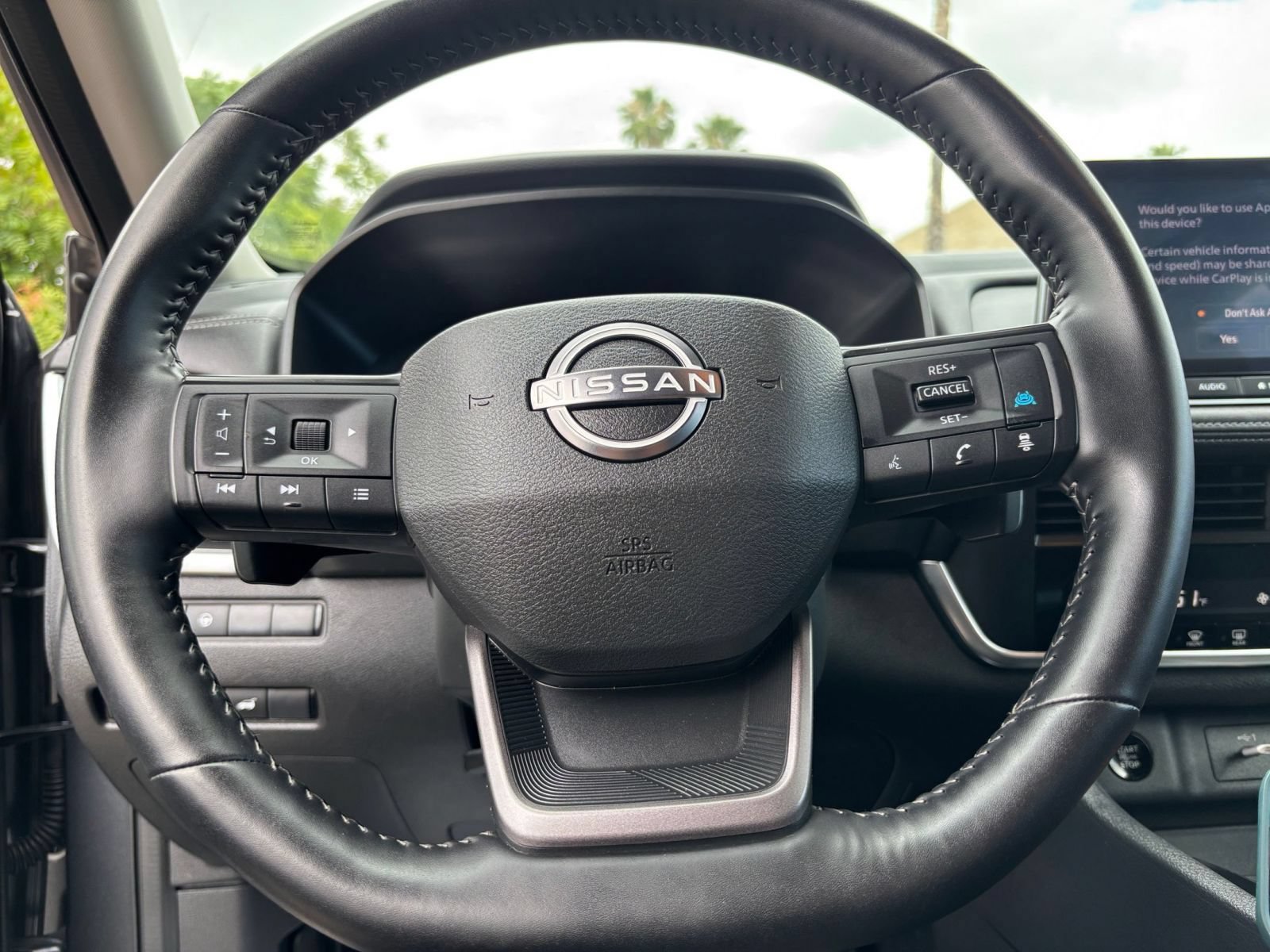 Used 2025 Nissan Rogue SV FWD image 30