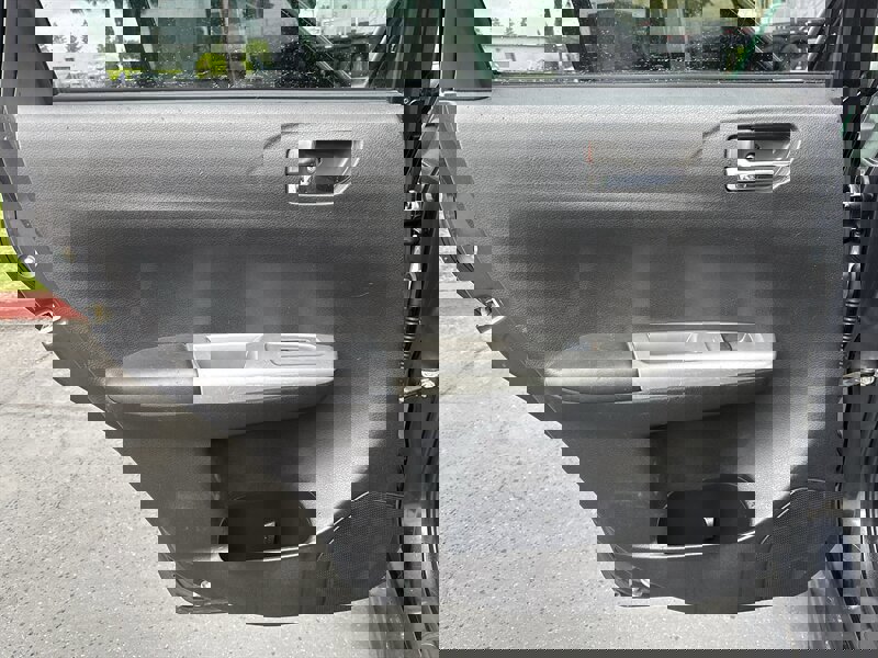 Used 2010 Subaru Impreza WRX Hatchback image 29