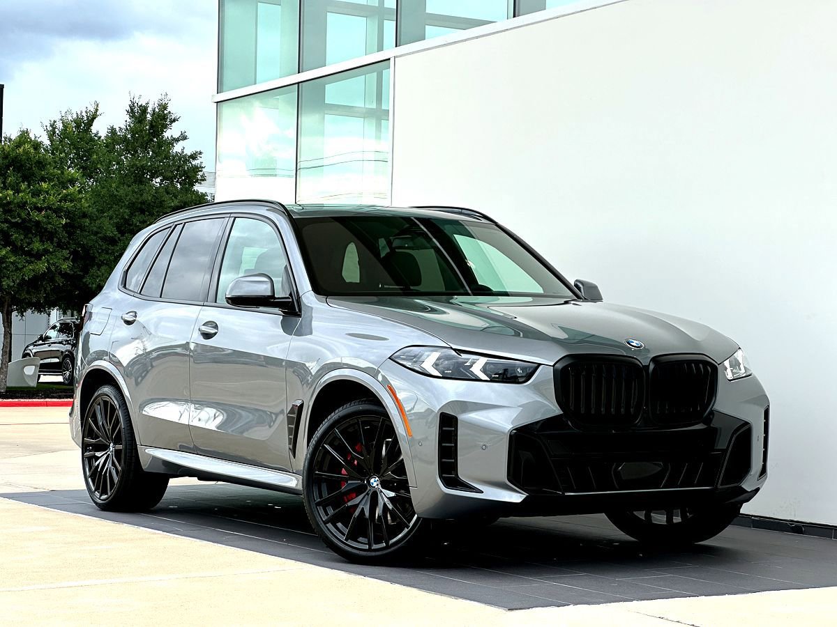 New 2026 BMW X5 sDrive40i w/ M Sport Package
