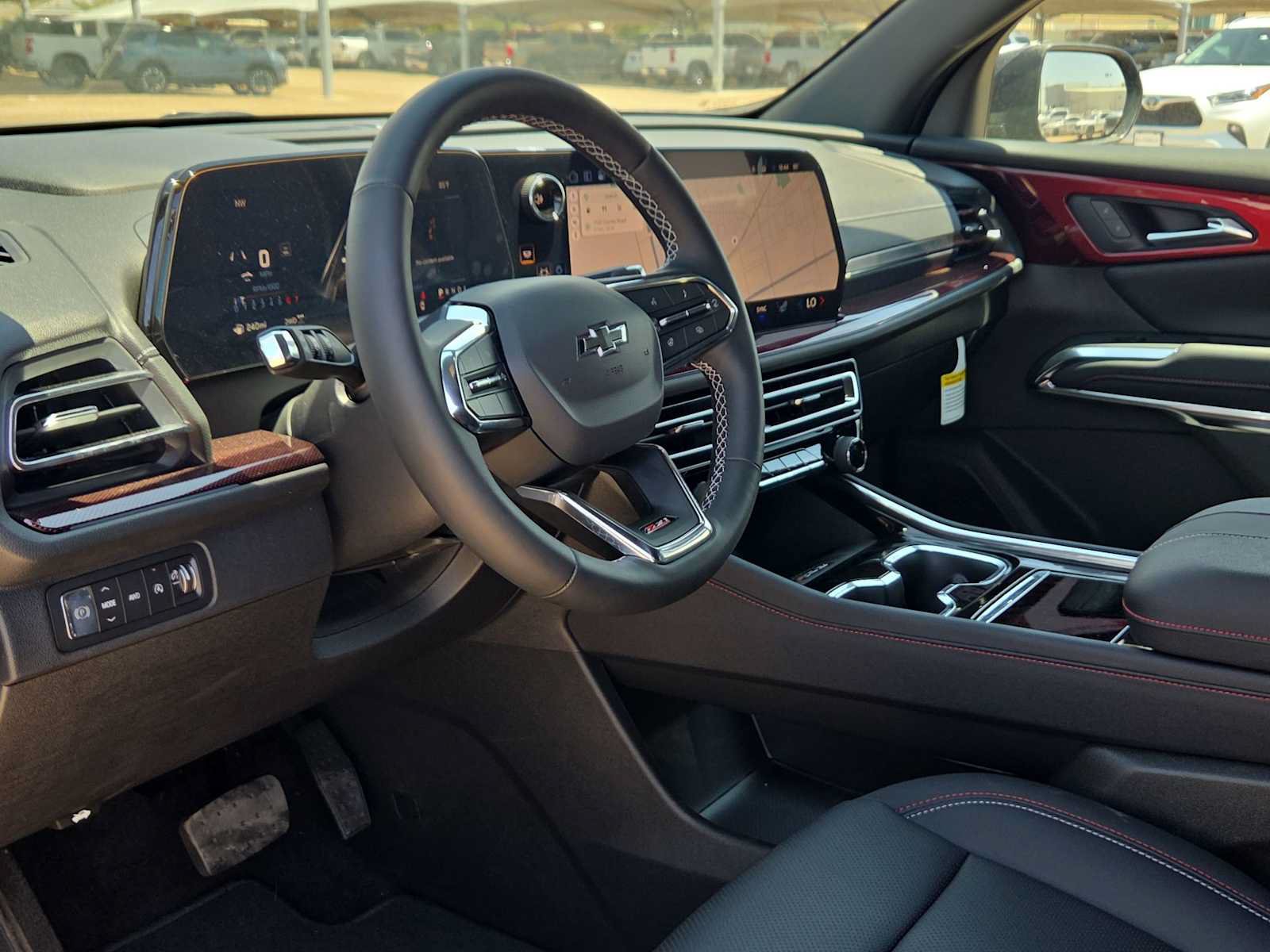 Used 2026 Chevrolet Traverse Z71 AWD/4WD image 10