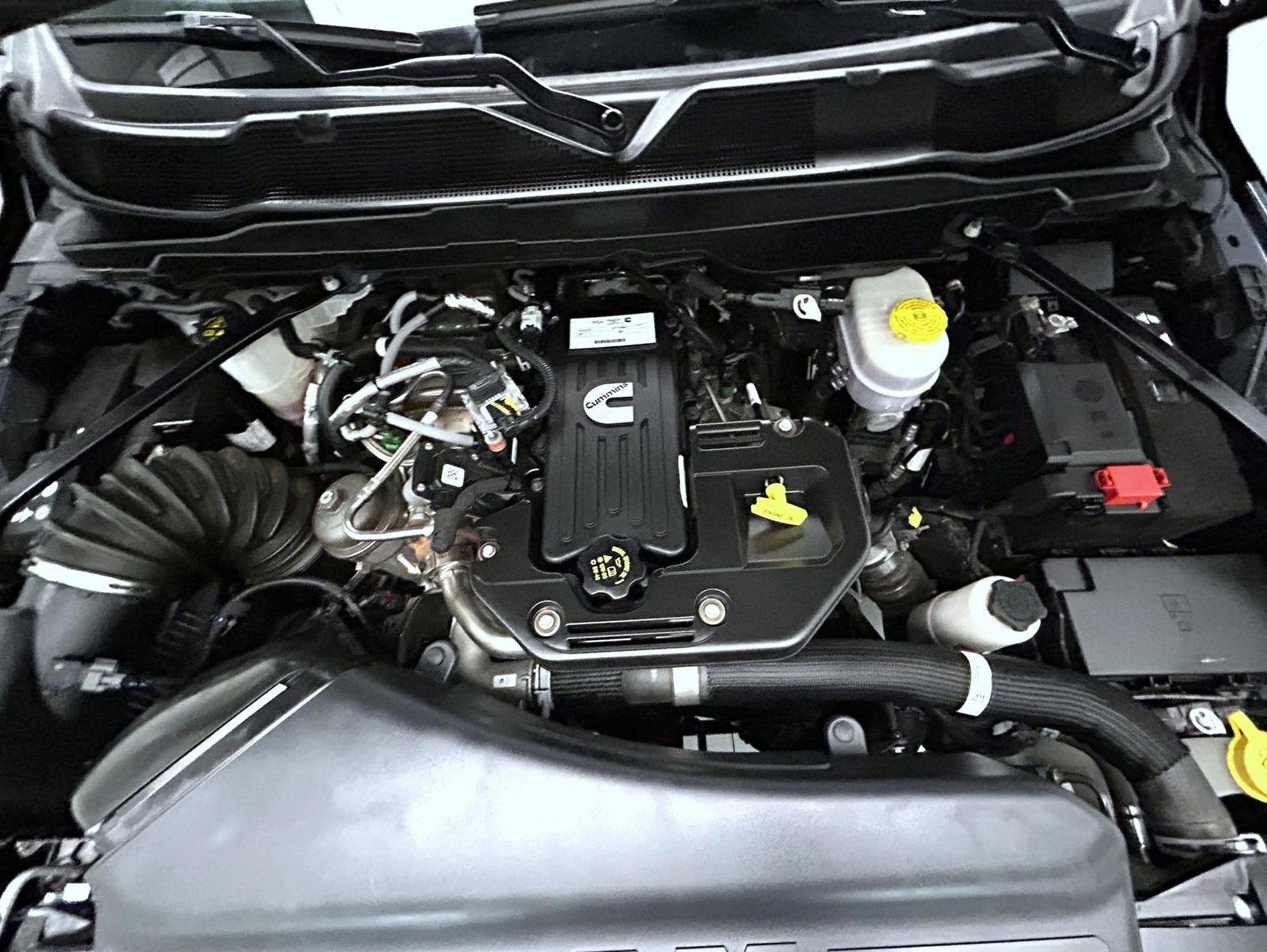 Used 2025 RAM 2500 Tradesman AWD/4WD image 24