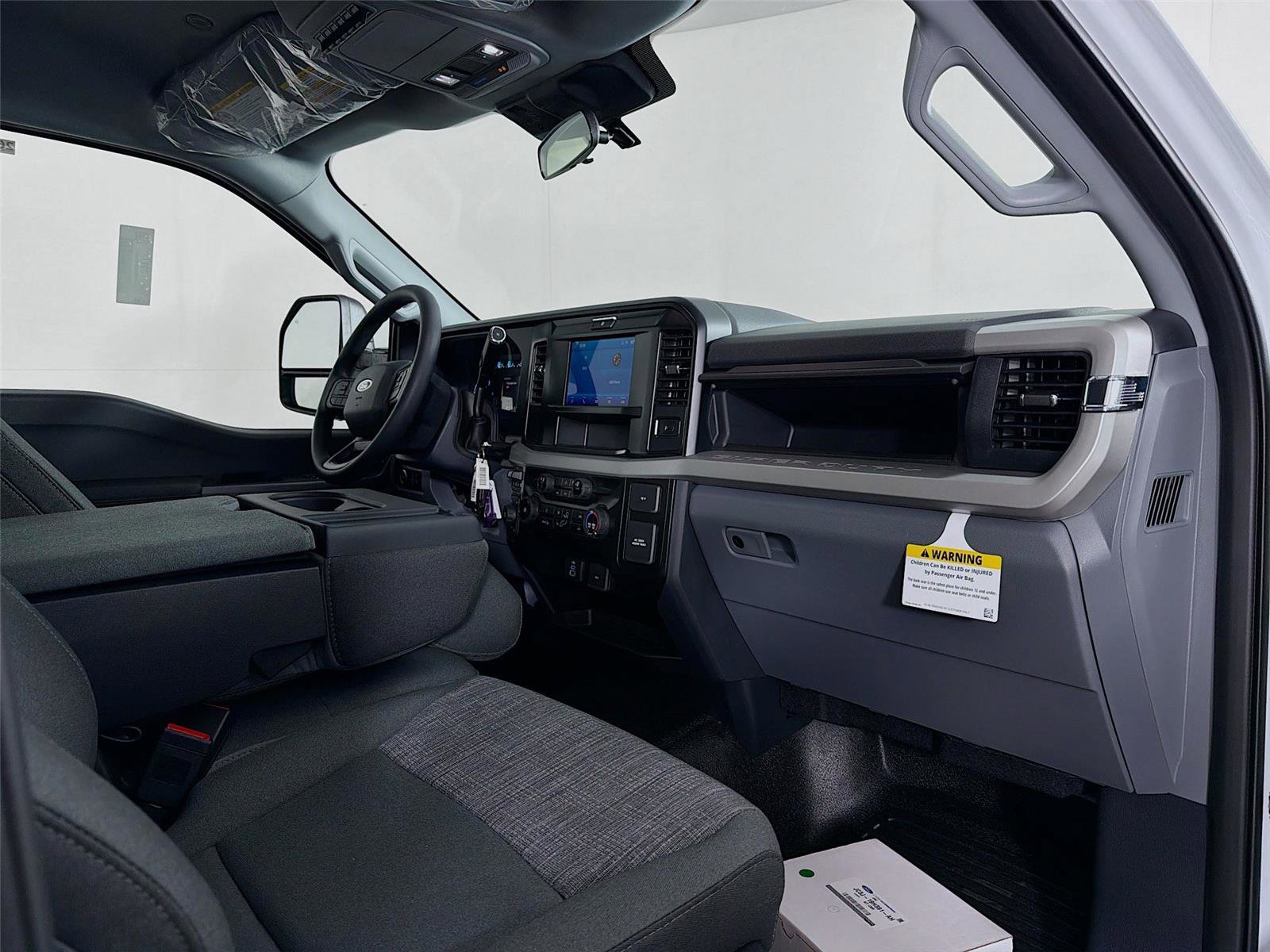 New 2026 Ford F550 4x4 Regular Cab Super Duty w/ XLT Value Package image 22
