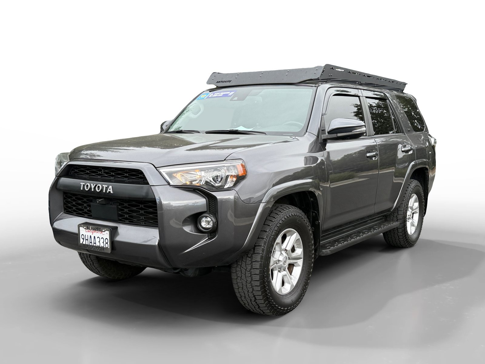 Used 2023 Toyota 4Runner SR5 Premium w/ Moonroof Package AWD/4WD image 1
