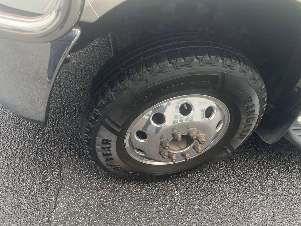 Used 2011 RAM 3500 Laramie w/ Protection Group image 5