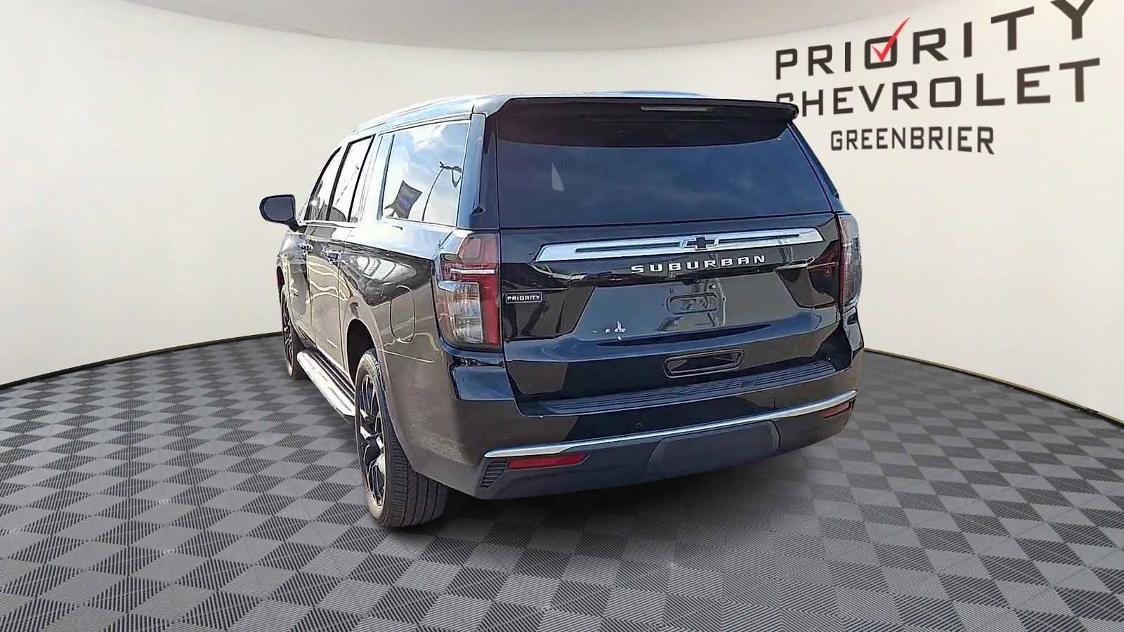 Certified 2024 Chevrolet Suburban LS image 7