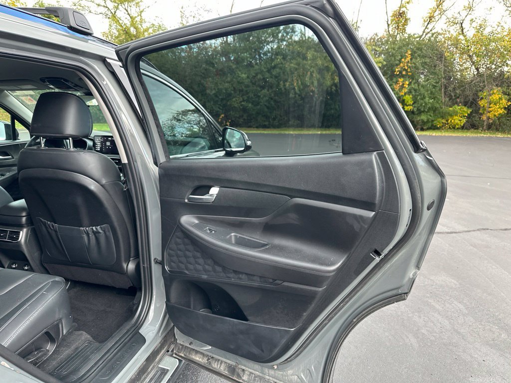 Used 2023 Hyundai Santa Fe XRT w/ Cargo Package AWD/4WD image 17