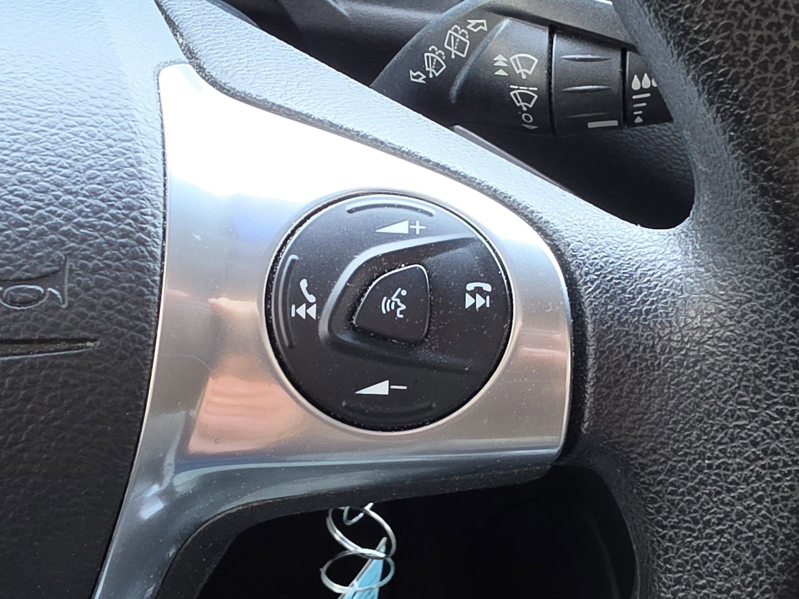 Used 2016 Ford Escape SE AWD/4WD image 18