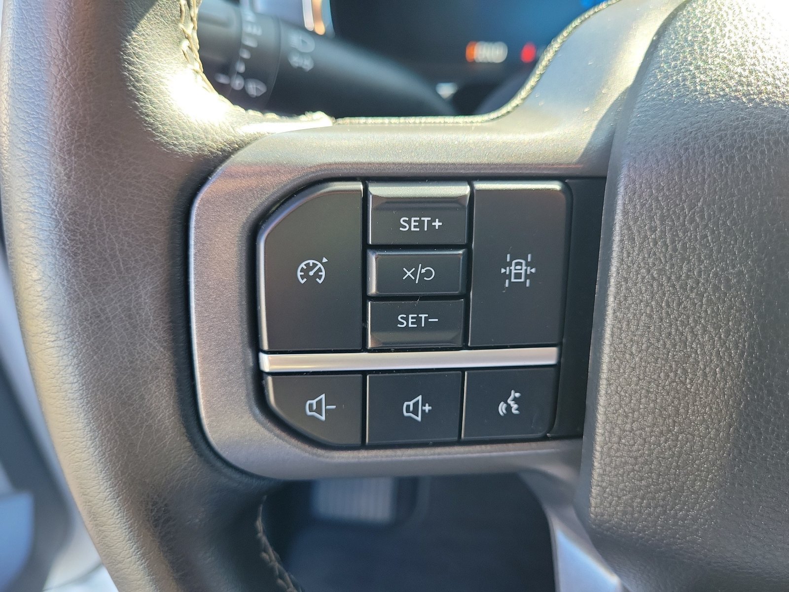 Certified 2024 Ford F150 Lightning XLT AWD/4WD image 20