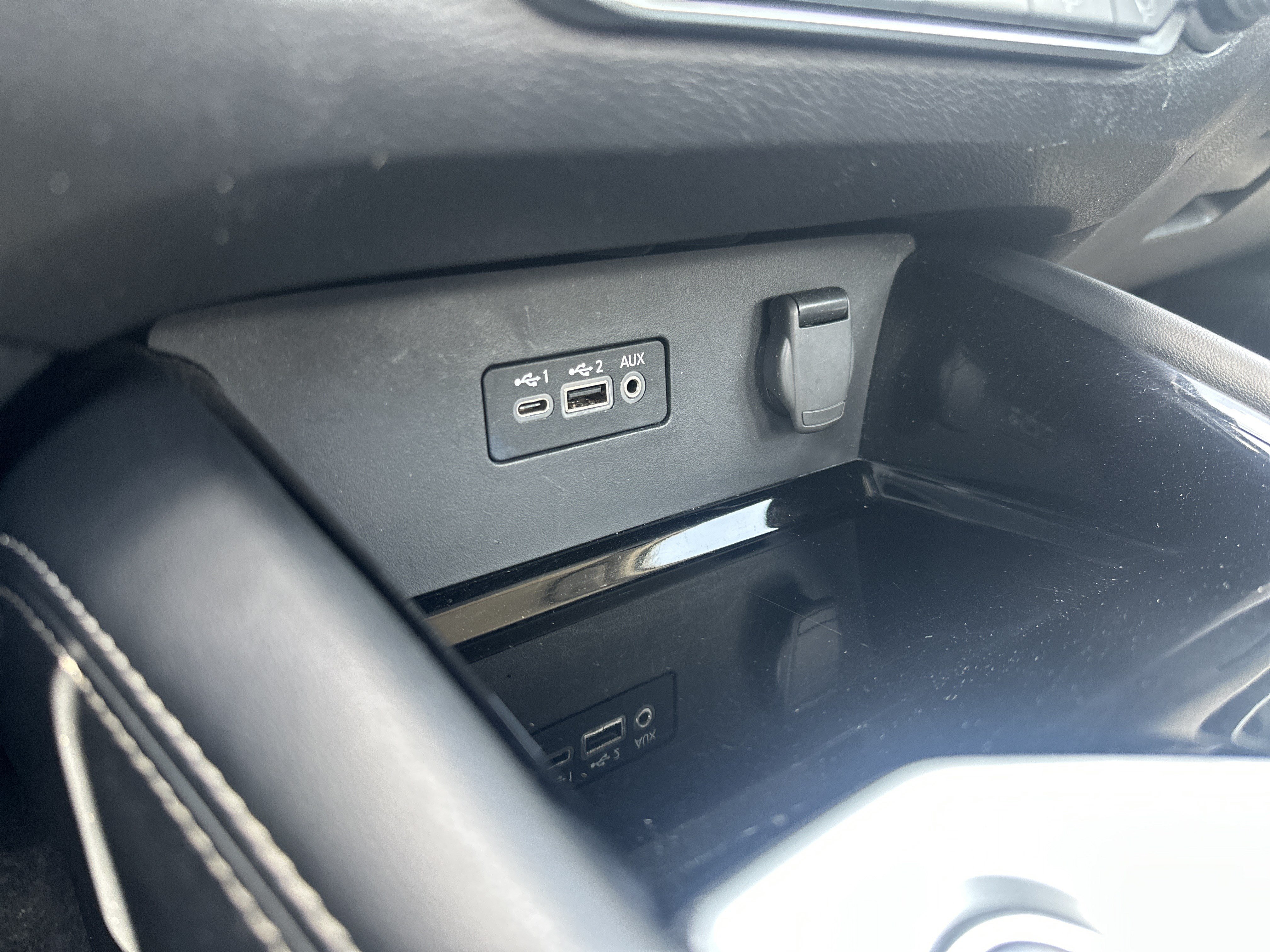 Used 2023 Nissan Altima 2.5 SV FWD image 17