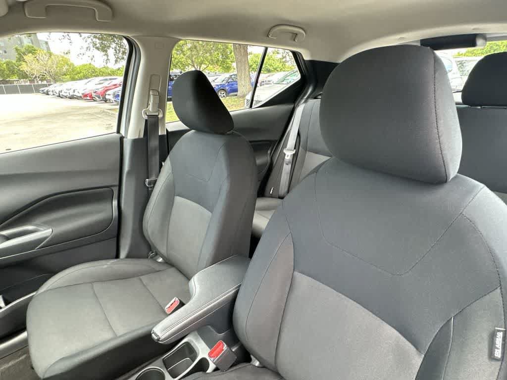 Used 2024 Nissan Kicks S FWD image 21