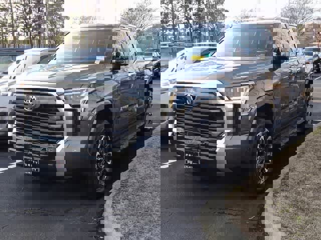 Used 2024 Toyota Tundra Limited image 1