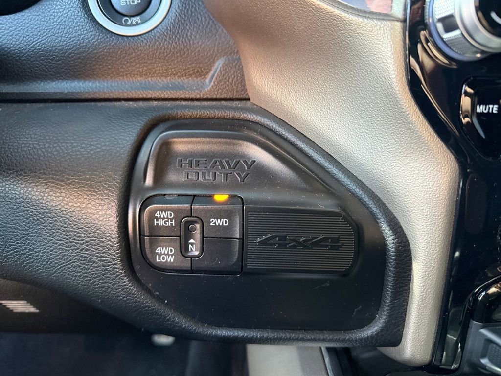 Used 2019 RAM 2500 Laramie AWD/4WD image 17
