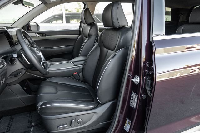 Used 2024 Hyundai Palisade SEL FWD image 11