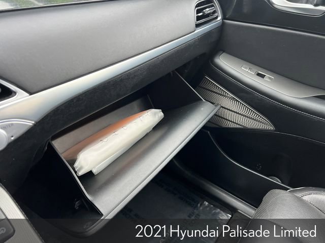 Used 2021 Hyundai Palisade Limited w/ Winter Package image 36