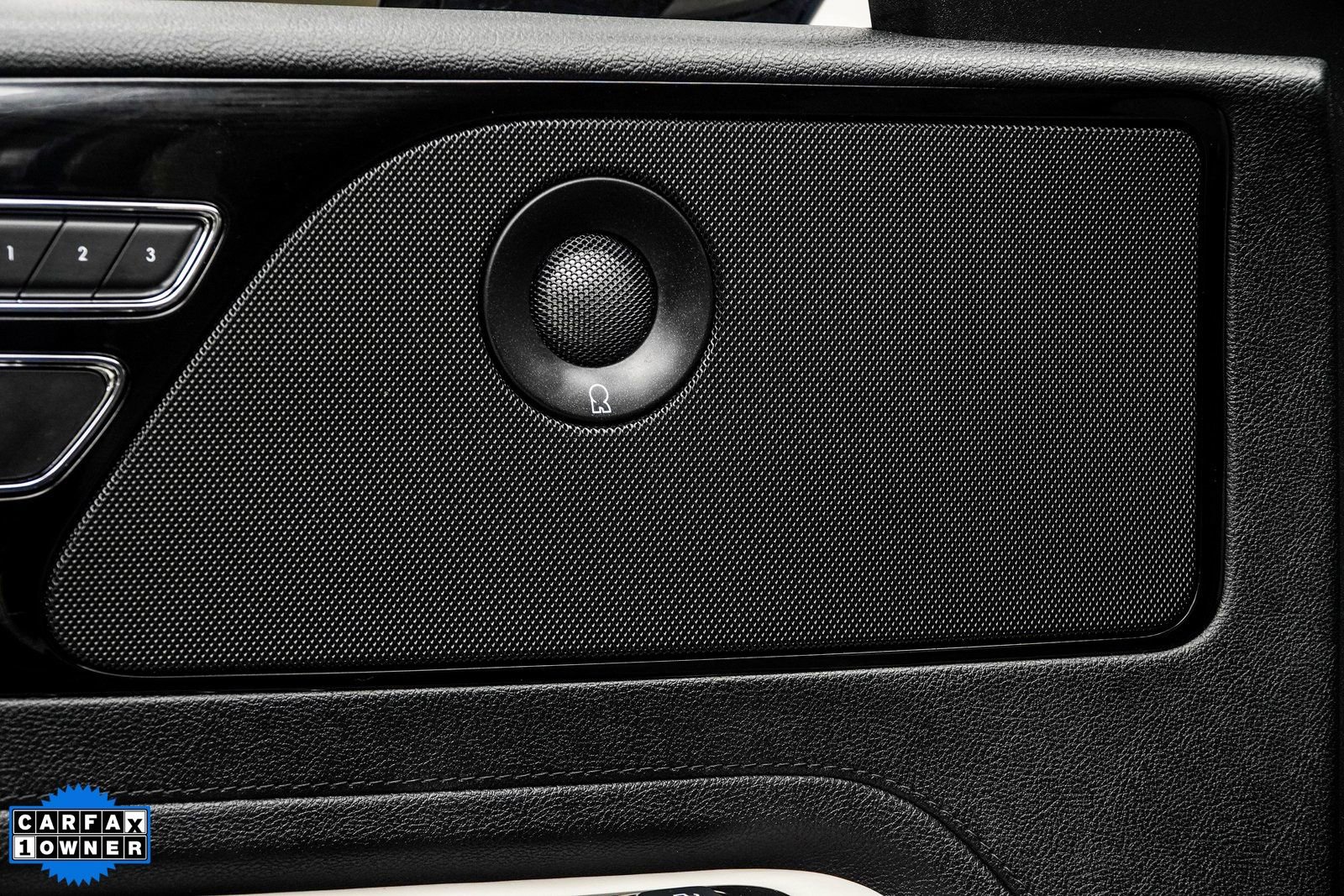 Used 2025 Lincoln Aviator Reserve image 39