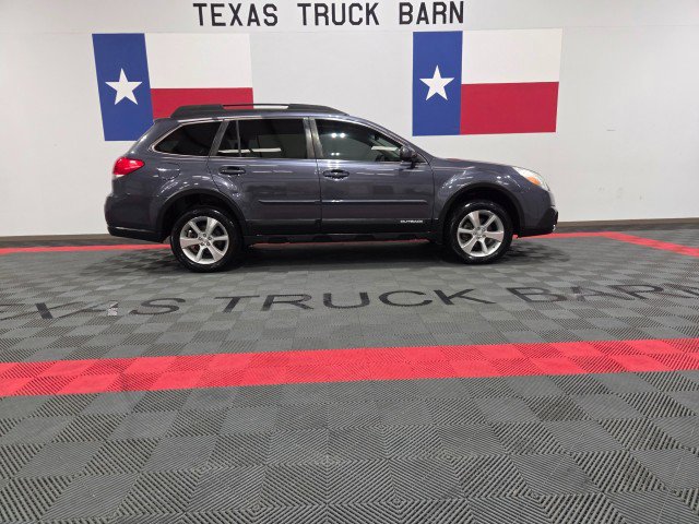 Used 2014 Subaru Outback 2.5i Limited image 14