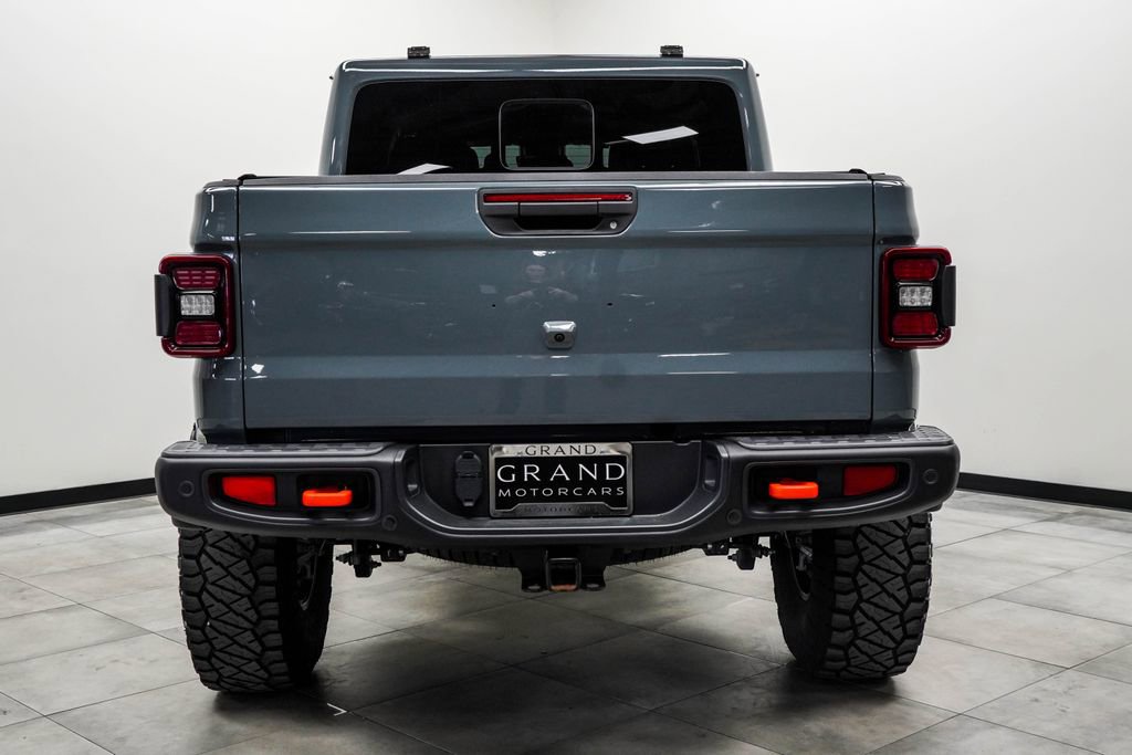 Used 2024 Jeep Gladiator Mojave AWD/4WD image 10