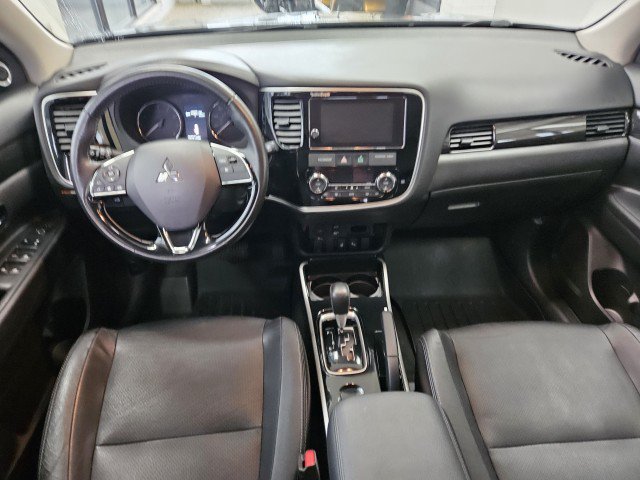 Used 2018 Mitsubishi Outlander LE FWD image 20