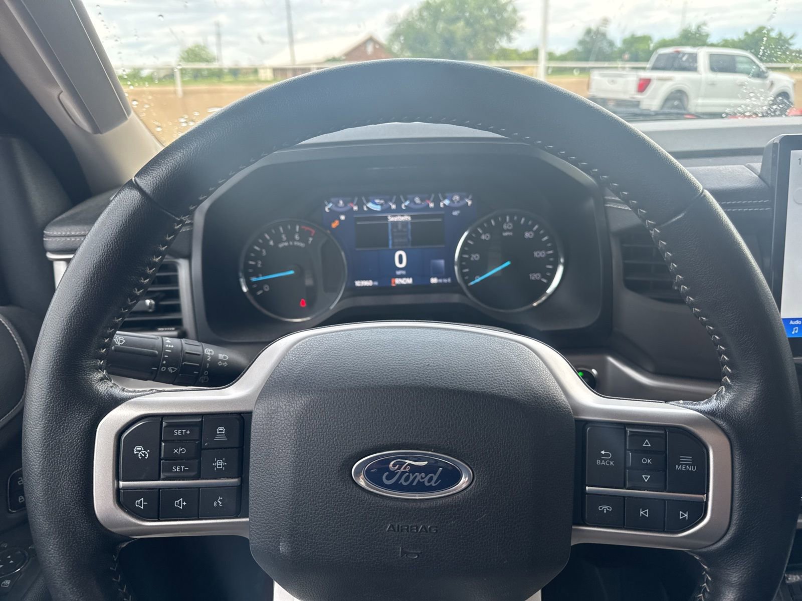 Used 2022 Ford Expedition Max XLT image 11