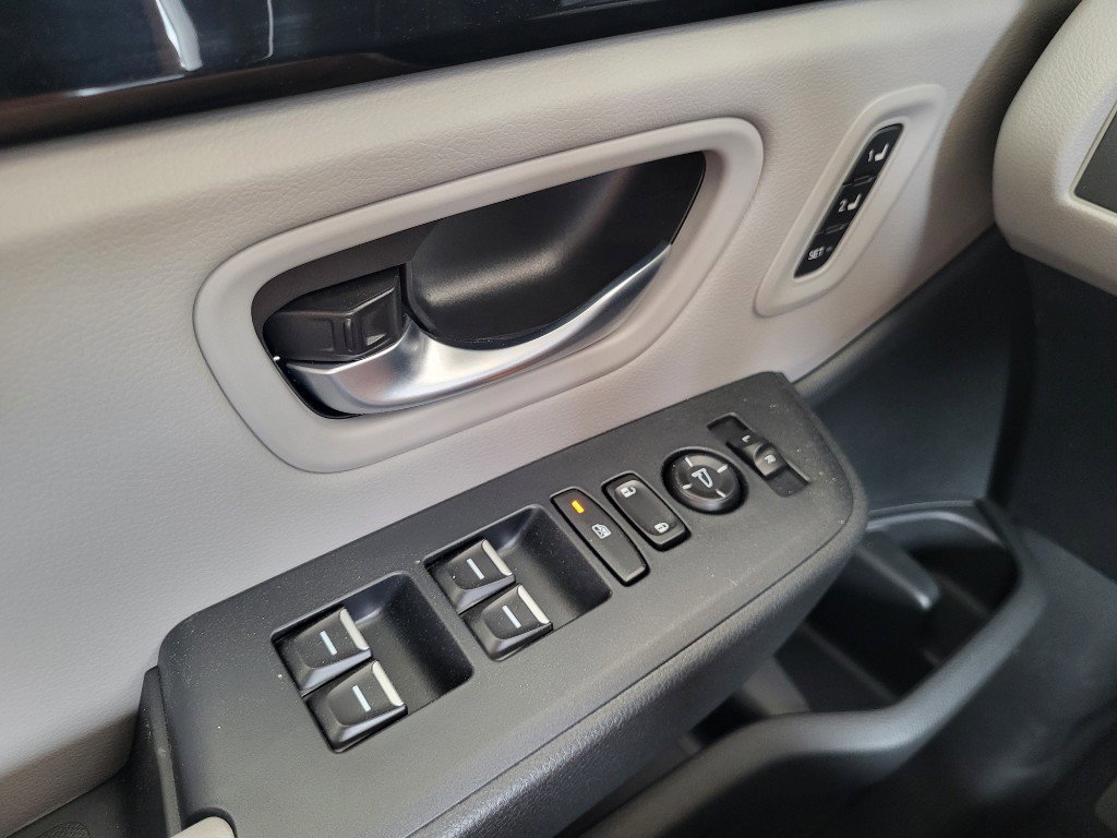 New 2025 Honda Pilot EX-L image 17