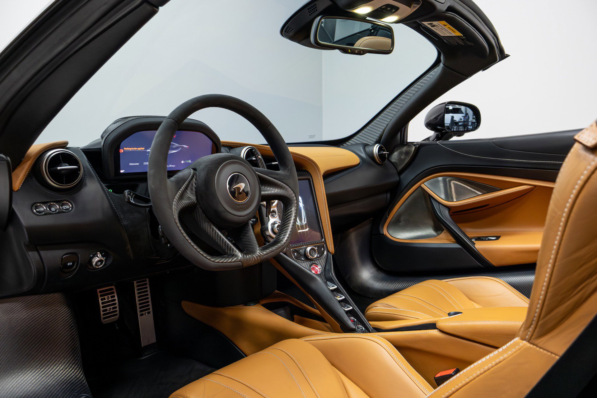 Used 2019 McLaren 720S Luxury RWD image 10