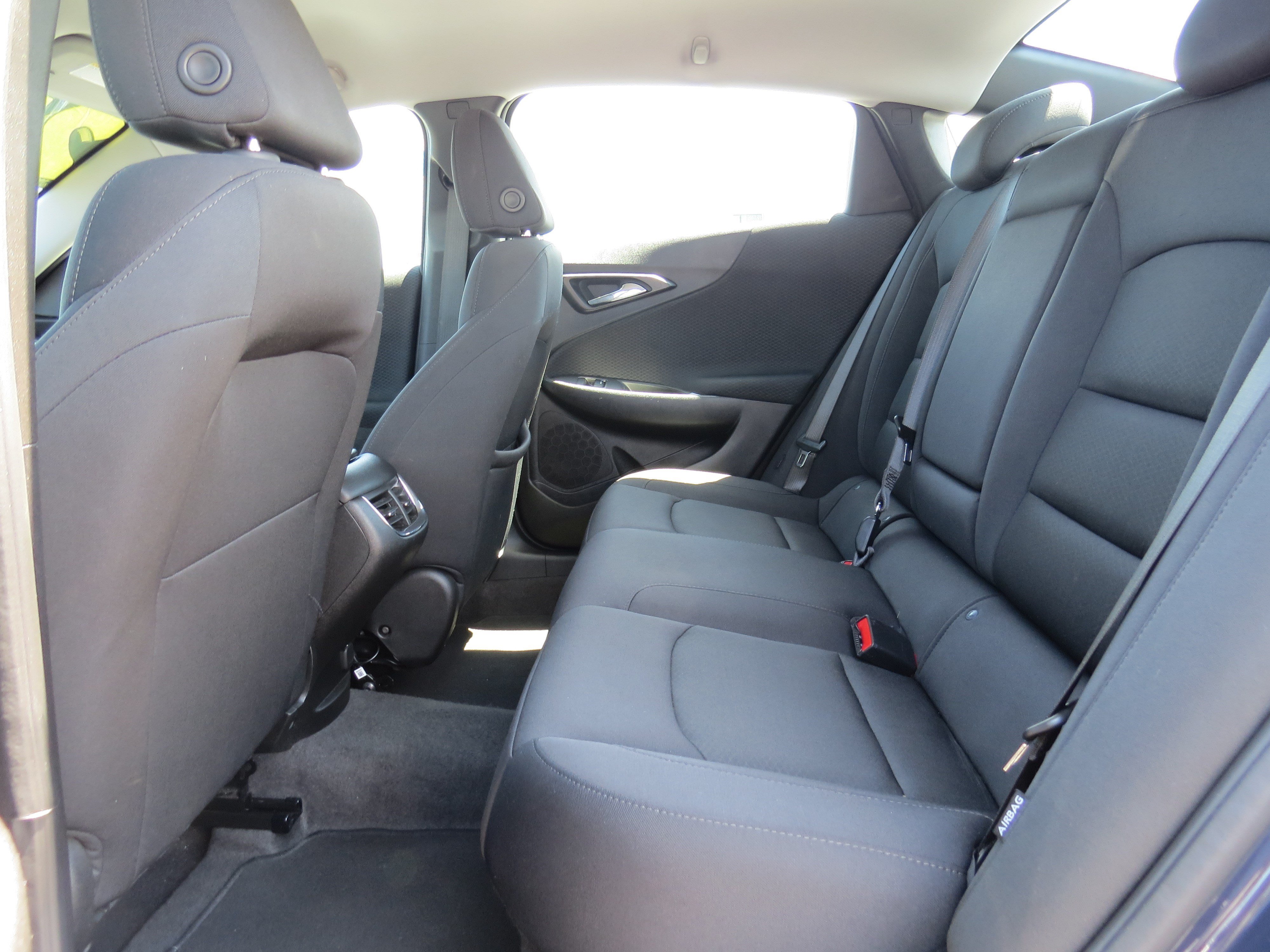 Used 2025 Chevrolet Malibu LT FWD image 12